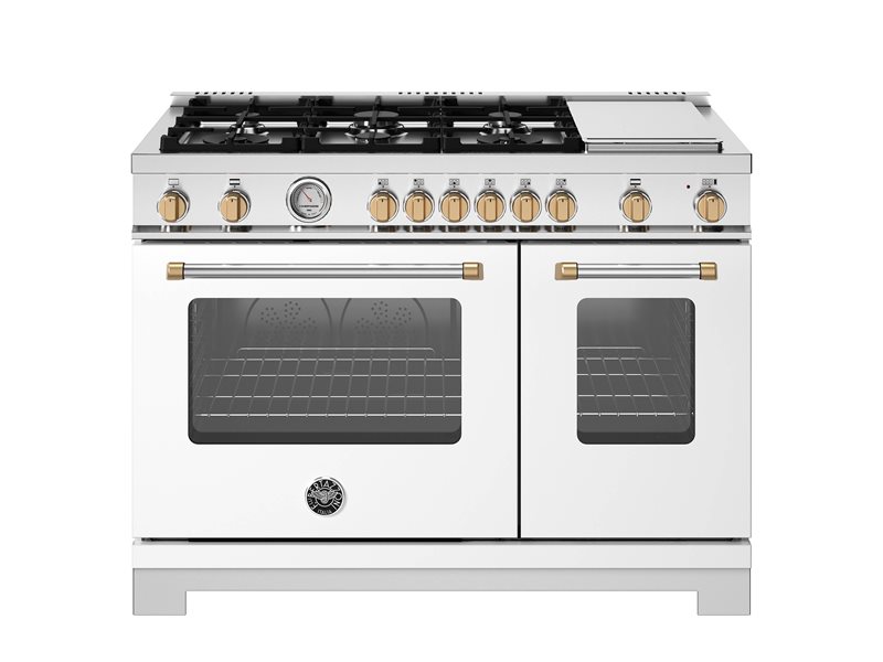 48 Inch Range  All Gas Range with Six aluminum burners and Cast Iron Electric Griddle. Manual Clean 5.9 Cu Ft Convection Oven. Two dual ring 19,000 BTU power-burners that boil water in under 6 minutes (best in class). Cooking zones: Power burners 2x 1300 BTU - 19000 BTU. Rapid burner 2500 BTU - 10400 BTU. Medium burner 2 x 1500 BTU - 5900 BTU. Simmer burner 750 BTU - 3500 BTU