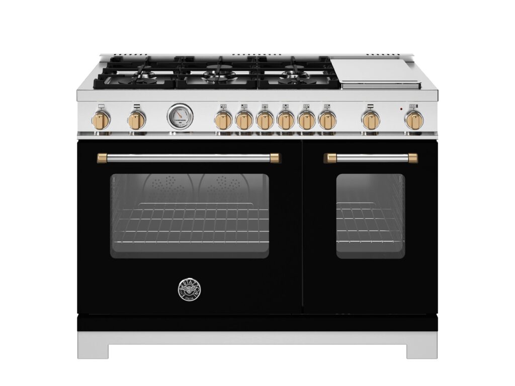 48 Inch Range Sealed Brass Burners All Gas Range with Six aluminum burner Electric Manual Clean 5.9 Cu Ft Convection Oven. Two dual ring 19,000 BTU power-burners that boil water in under 6 minutes (best in class). Cooking zones: Power burners 2x 1300 BTU - 19000 BTU. Rapid burner 2500 BTU - 10400 BTU. Medium burner 2 x 1500 BTU - 5900 BTU. Simmer burner 750 BTU - 3500 BTU